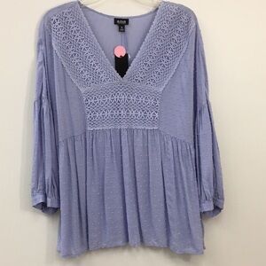 a.n.a V-Neck Light Purple 3/4 Sleeve Flowy Lacy Blouse  Size XL NEW With Tags